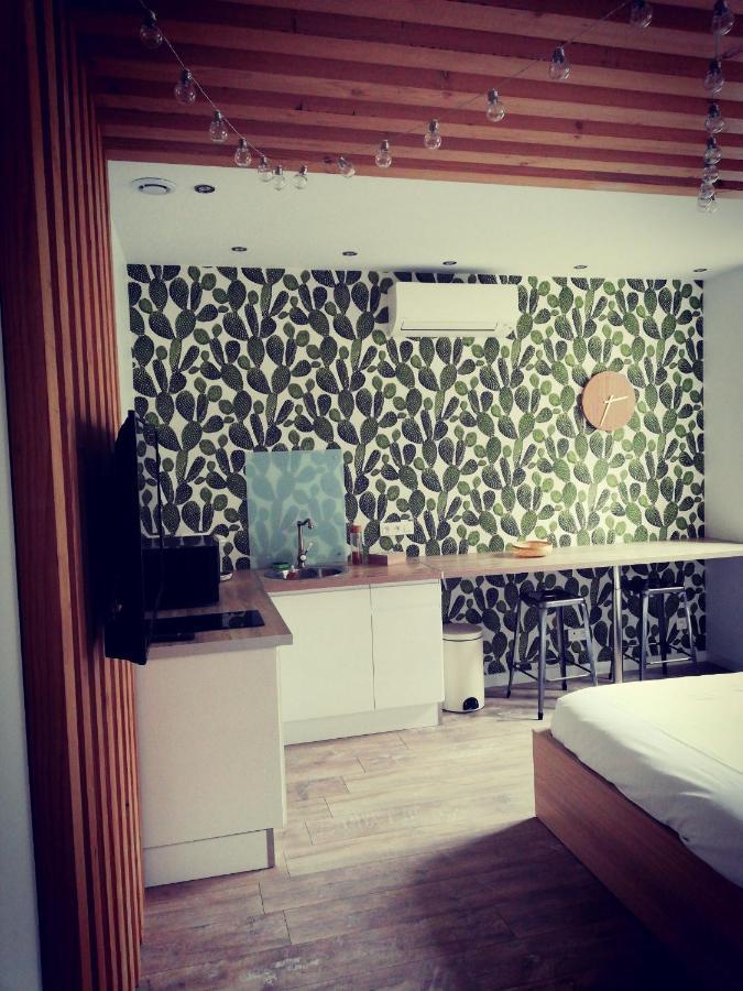 Suite 24 Appart'Hotel-3 Etoiles Le Creusot Extérieur photo