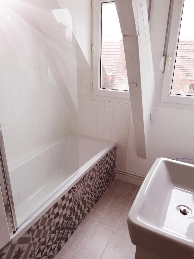 Suite 24 Appart'Hotel-3 Etoiles Le Creusot Extérieur photo